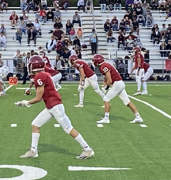Bearcat offense gets ready